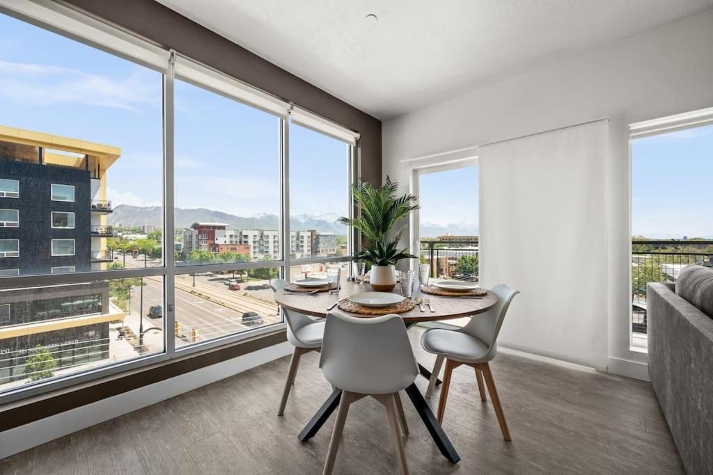 Апартаменты Lux 2 Bd Boho In Heart Of Slc Солт-Лейк-Сити Экстерьер фото