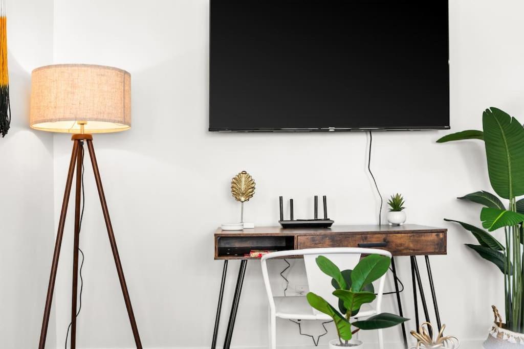 Апартаменты Lux 2 Bd Boho In Heart Of Slc Солт-Лейк-Сити Экстерьер фото