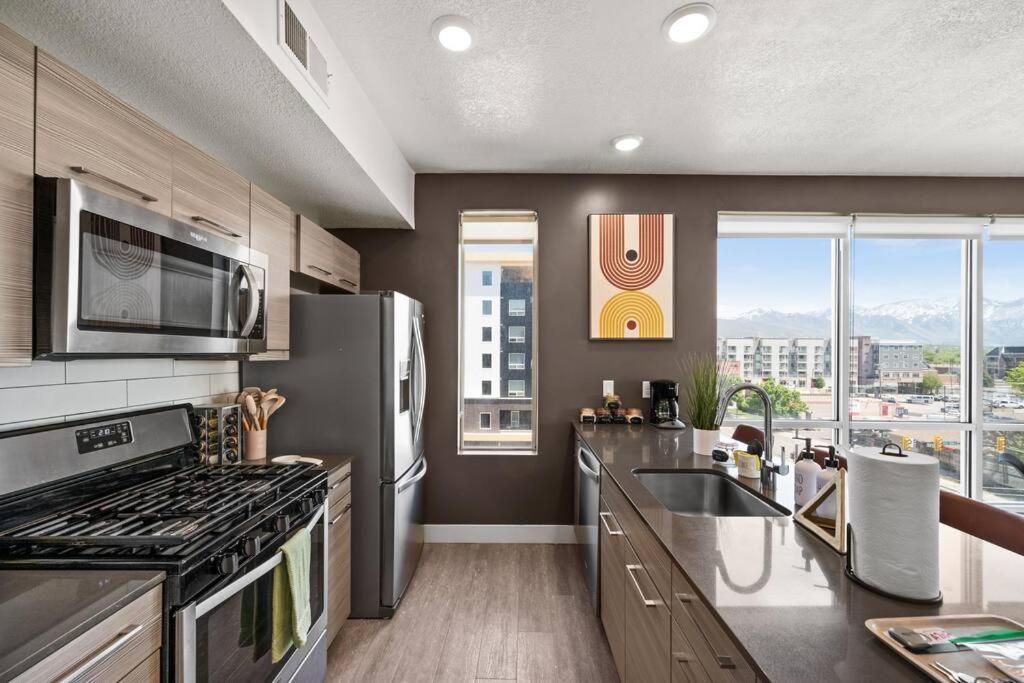 Апартаменты Lux 2 Bd Boho In Heart Of Slc Солт-Лейк-Сити Экстерьер фото