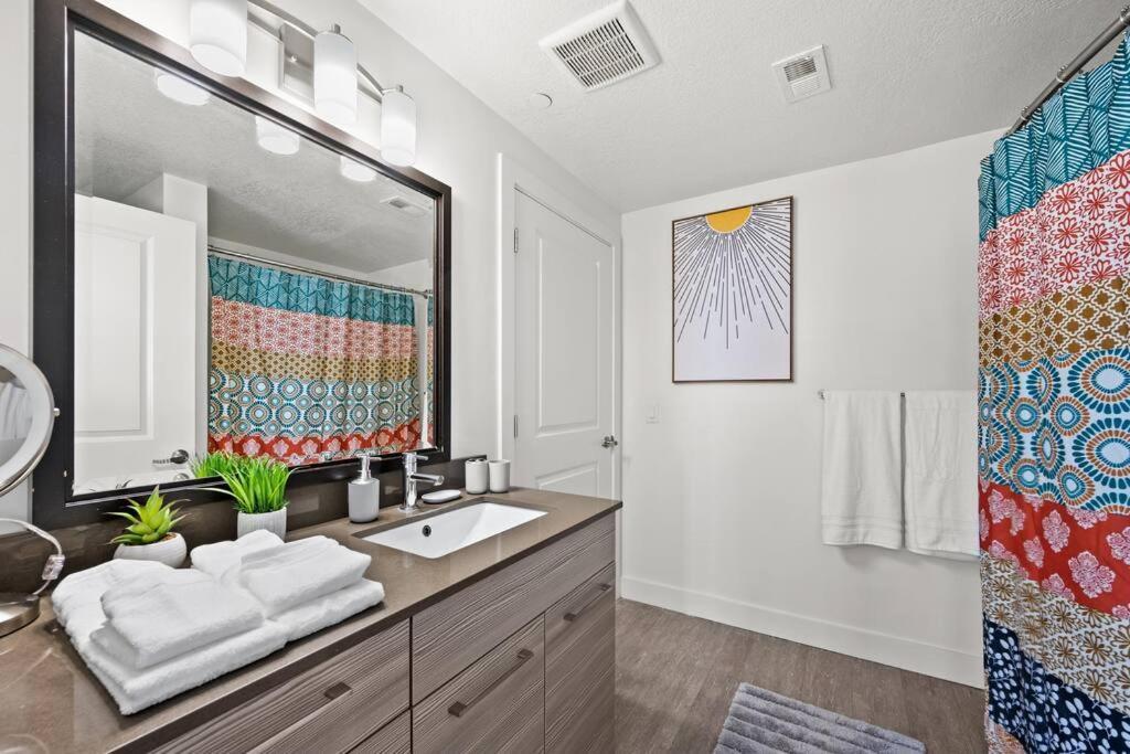 Апартаменты Lux 2 Bd Boho In Heart Of Slc Солт-Лейк-Сити Экстерьер фото